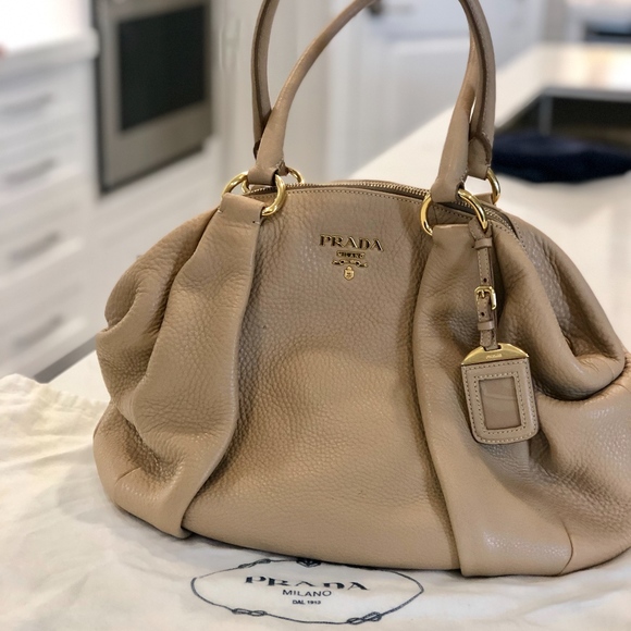 prada bag pre owned